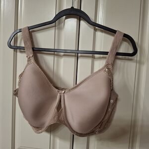 Elomi 36K Lace Accent Bra in Cream